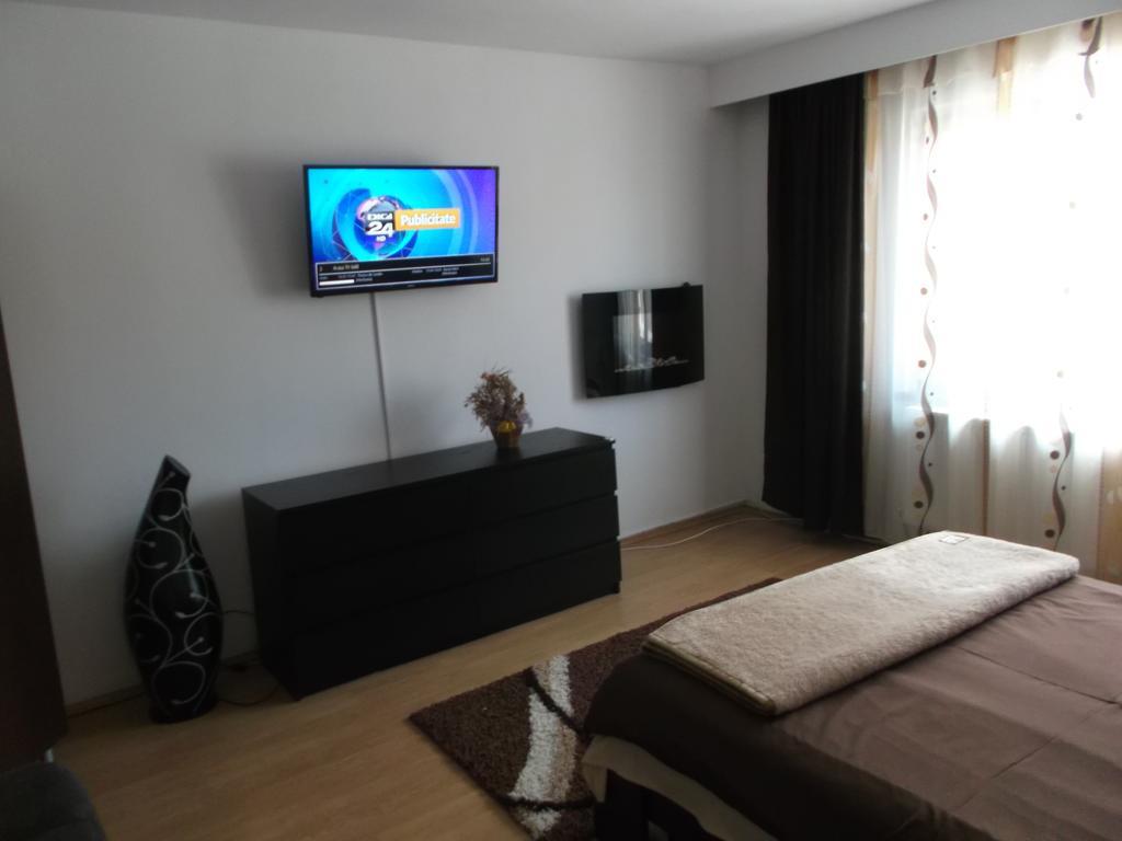 Отель Casa Aurora Турда Экстерьер фото