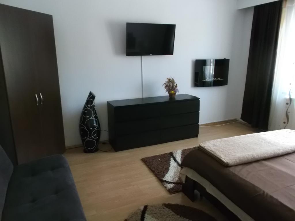 Отель Casa Aurora Турда Экстерьер фото